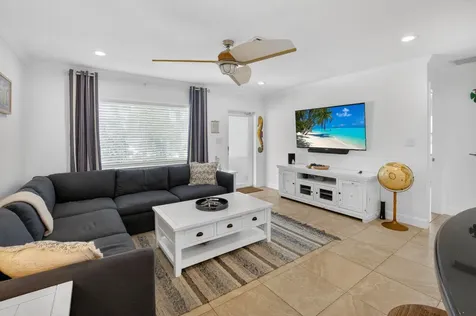 468 W Ocean Avenue Boynton Beach FL 33435