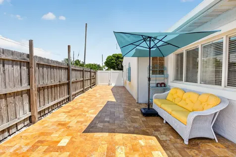 468 W Ocean Avenue Boynton Beach FL 33435