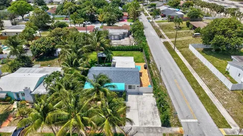 468 W Ocean Avenue Boynton Beach FL 33435