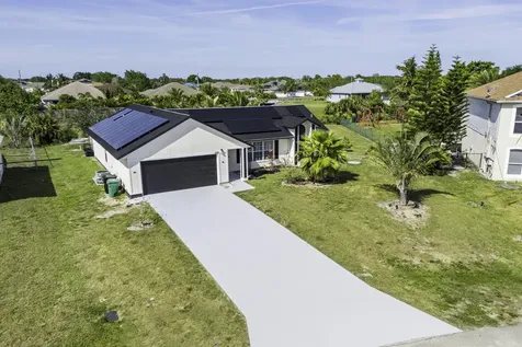 601 SW Icon Avenue Port St Lucie FL 34953