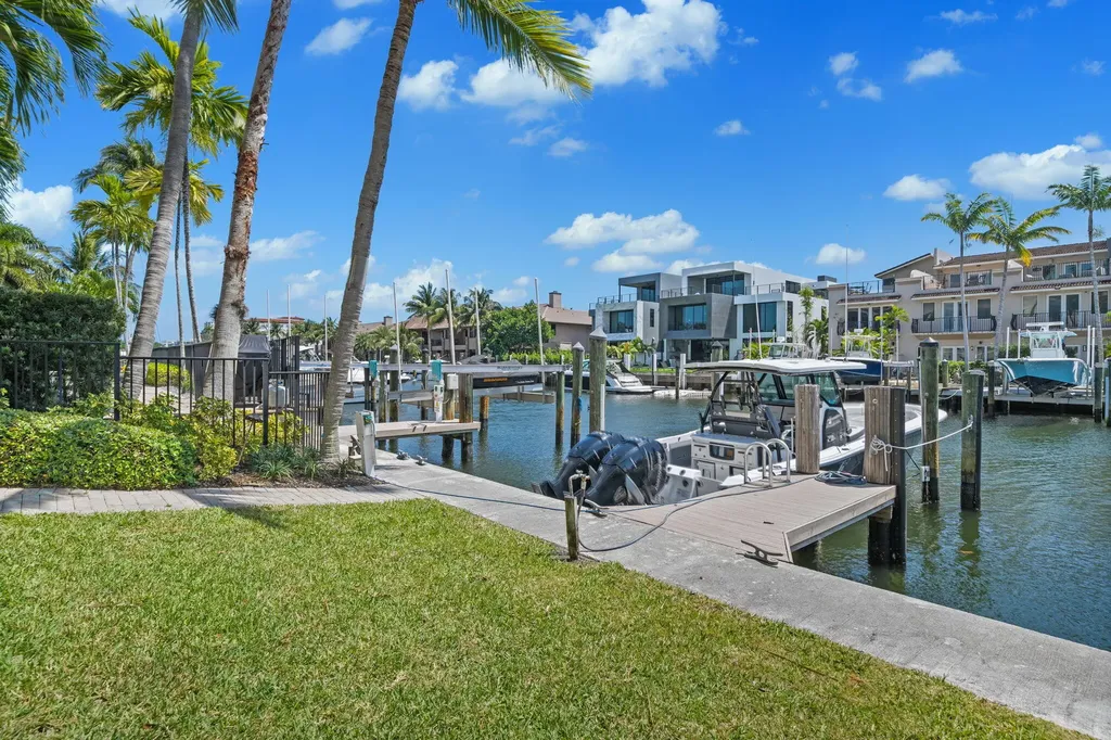 2720 NE 15th Street Fort Lauderdale FL 33304