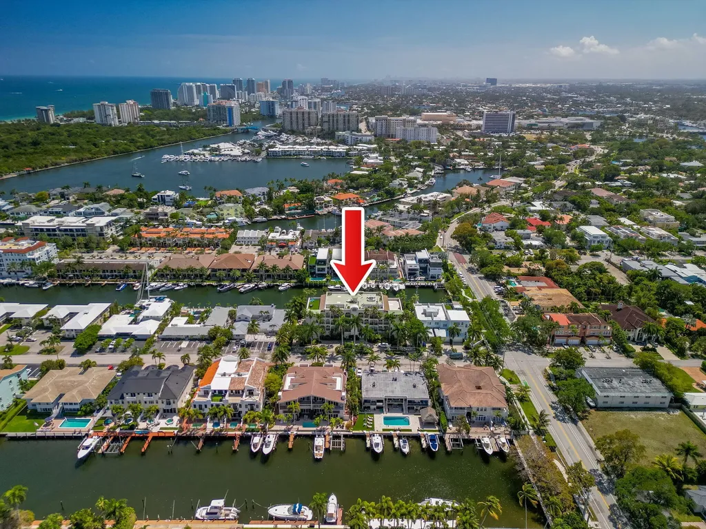 2720 NE 15th Street Fort Lauderdale FL 33304