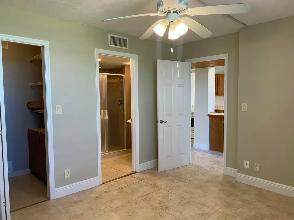 4 Royal Palm Way Boca Raton FL 33432