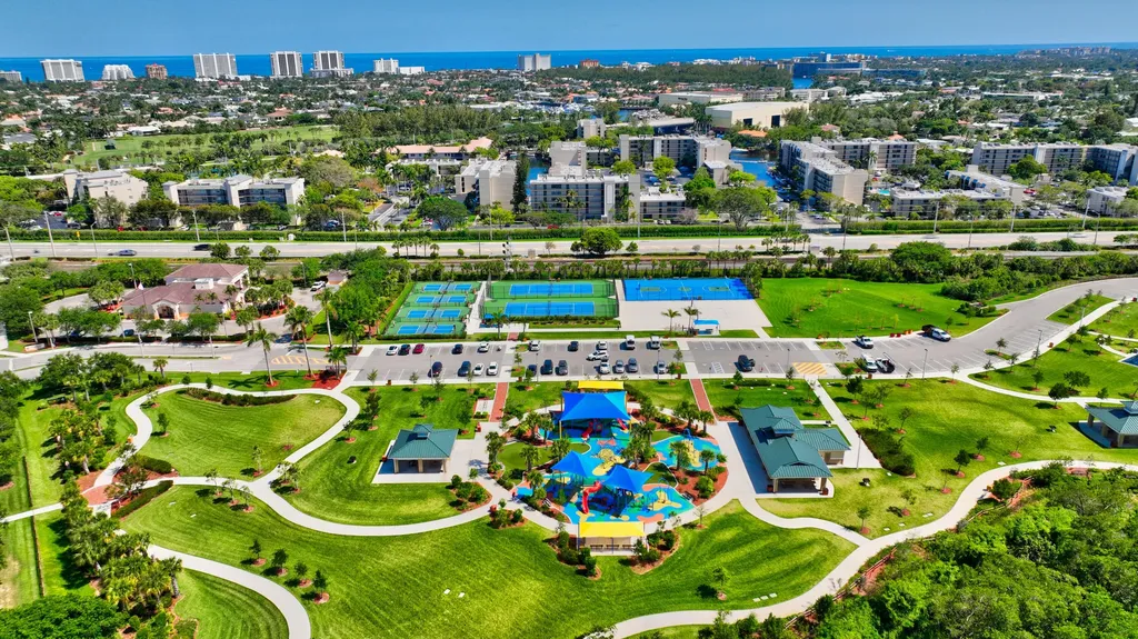 4 Royal Palm Way Boca Raton FL 33432