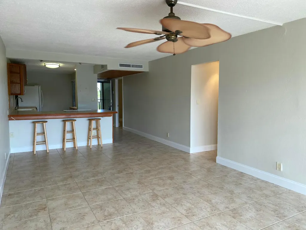4 Royal Palm Way Boca Raton FL 33432