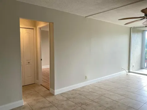 4 Royal Palm Way Boca Raton FL 33432