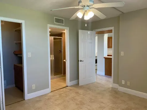 4 Royal Palm Way Boca Raton FL 33432
