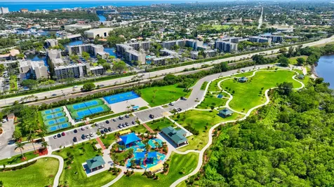 4 Royal Palm Way Boca Raton FL 33432