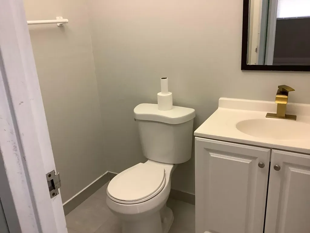 189 Saxony Delray Beach FL 33446