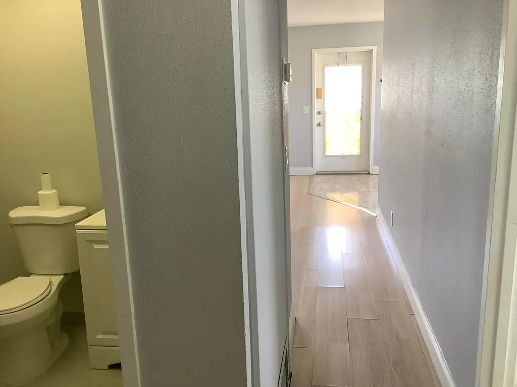 189 Saxony Delray Beach FL 33446