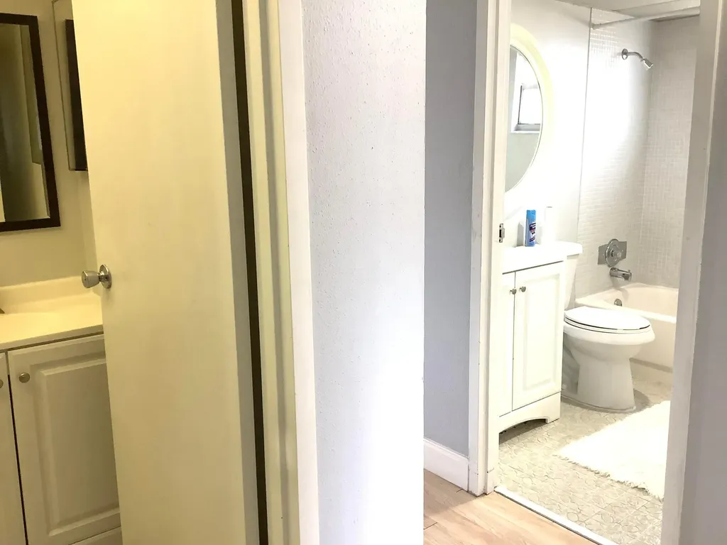 189 Saxony Delray Beach FL 33446