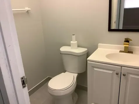 189 Saxony Delray Beach FL 33446