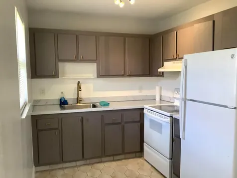 189 Saxony Delray Beach FL 33446