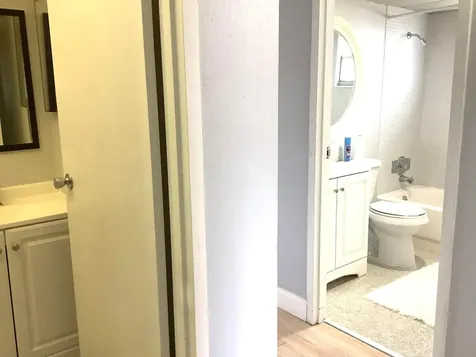 189 Saxony Delray Beach FL 33446