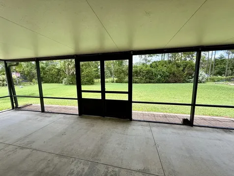15819 76th Road N The Acreage FL 33470