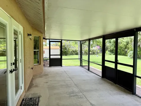 15819 76th Road N The Acreage FL 33470