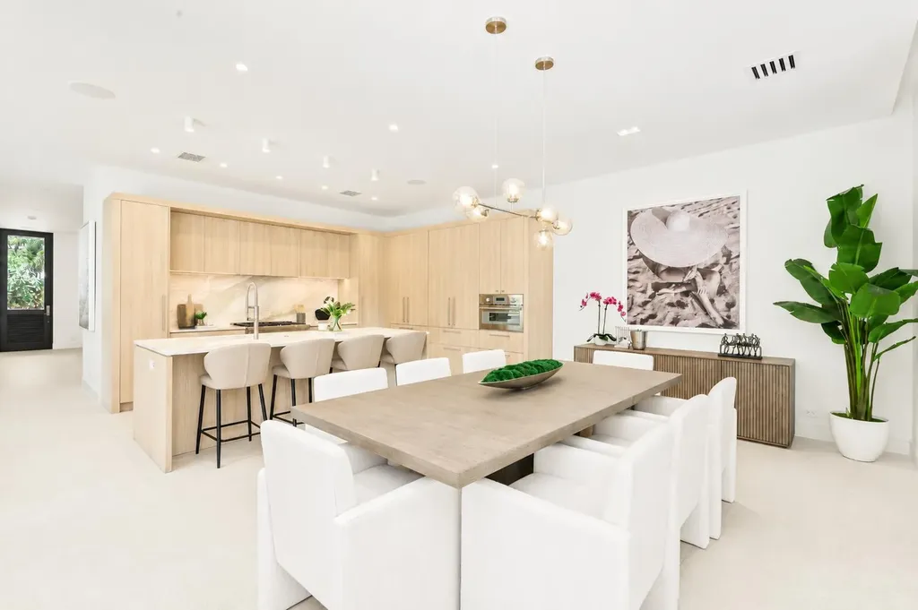 519 SE 4th Avenue Delray Beach FL 33483