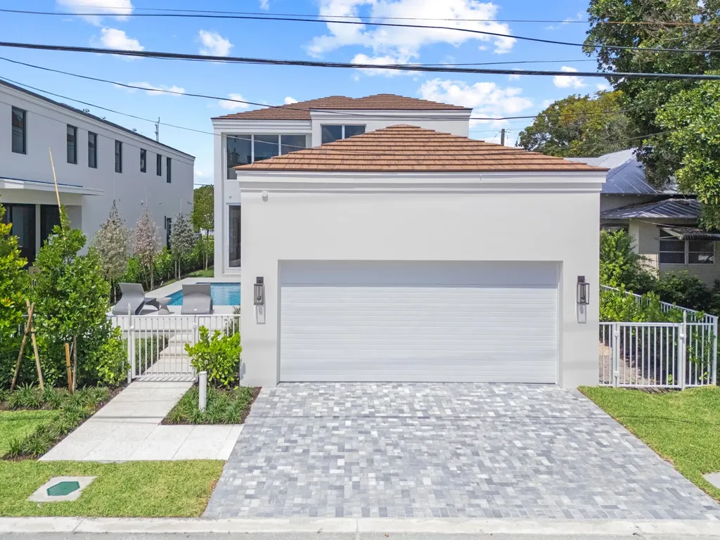 519 SE 4th Avenue Delray Beach FL 33483