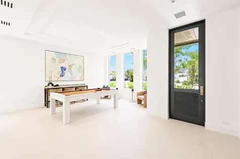 519 SE 4th Avenue Delray Beach FL 33483