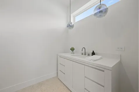 519 SE 4th Avenue Delray Beach FL 33483