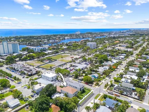 519 SE 4th Avenue Delray Beach FL 33483