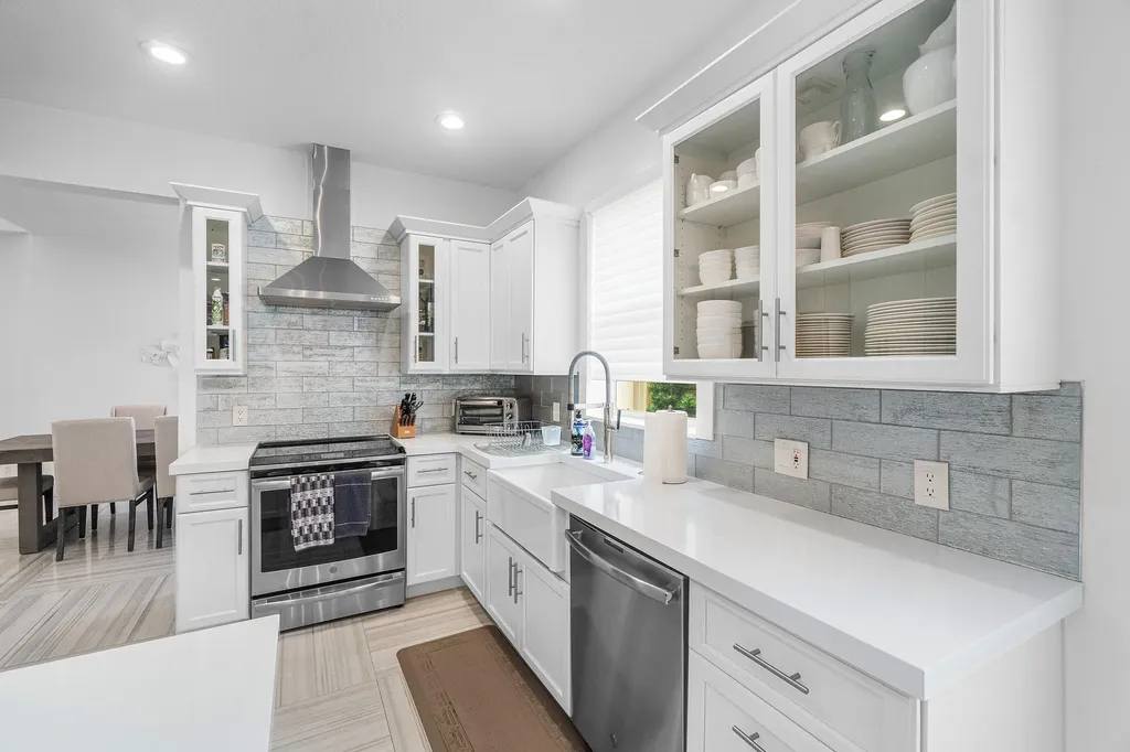 2404 NW 67th Street Boca Raton FL 33496