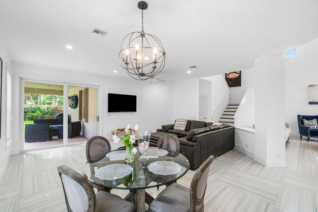 2404 NW 67th Street Boca Raton FL 33496
