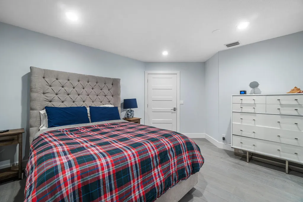 2404 NW 67th Street Boca Raton FL 33496