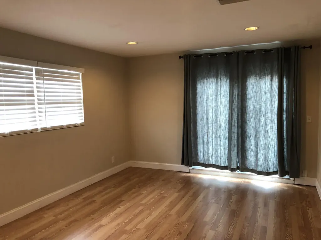279 SE 8th Terrace Deerfield Beach FL 33441