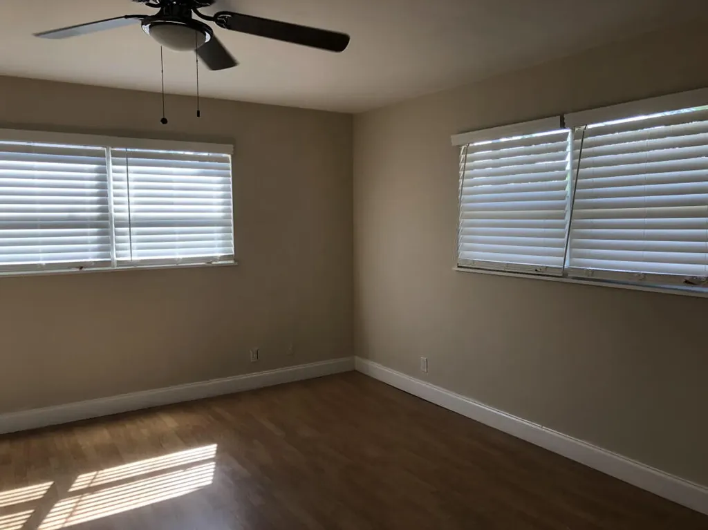 279 SE 8th Terrace Deerfield Beach FL 33441
