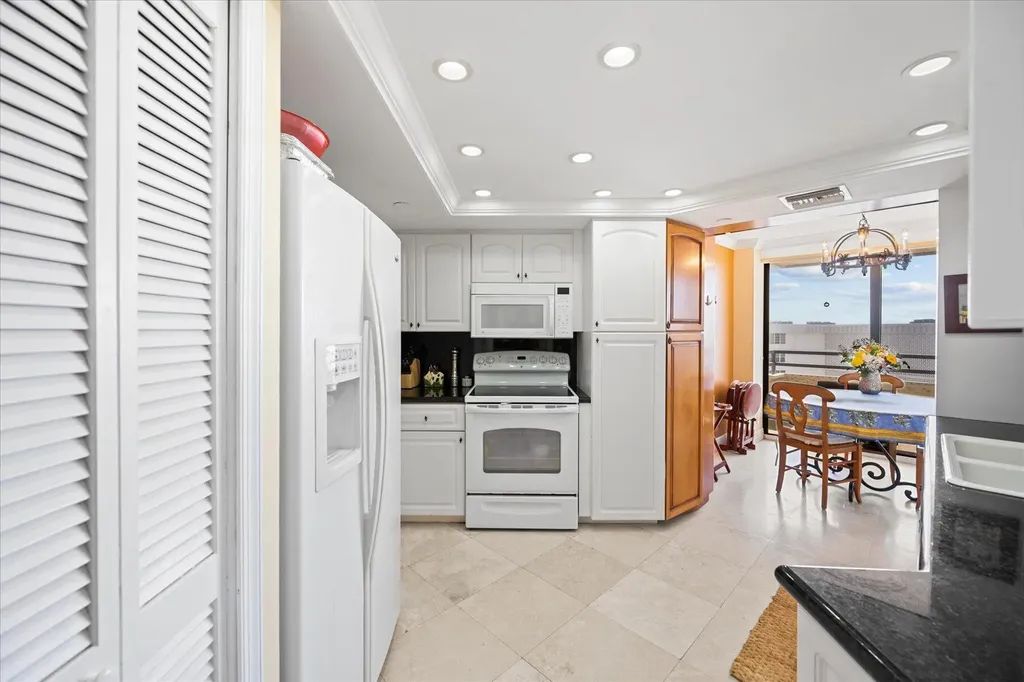 3560 S Ocean Boulevard South Palm Beach FL 33480