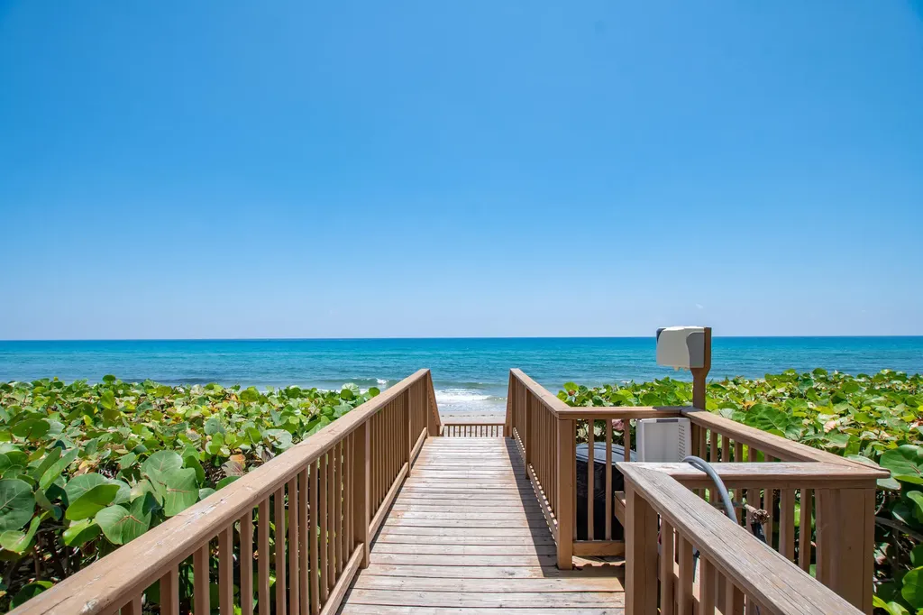 3560 S Ocean Boulevard South Palm Beach FL 33480