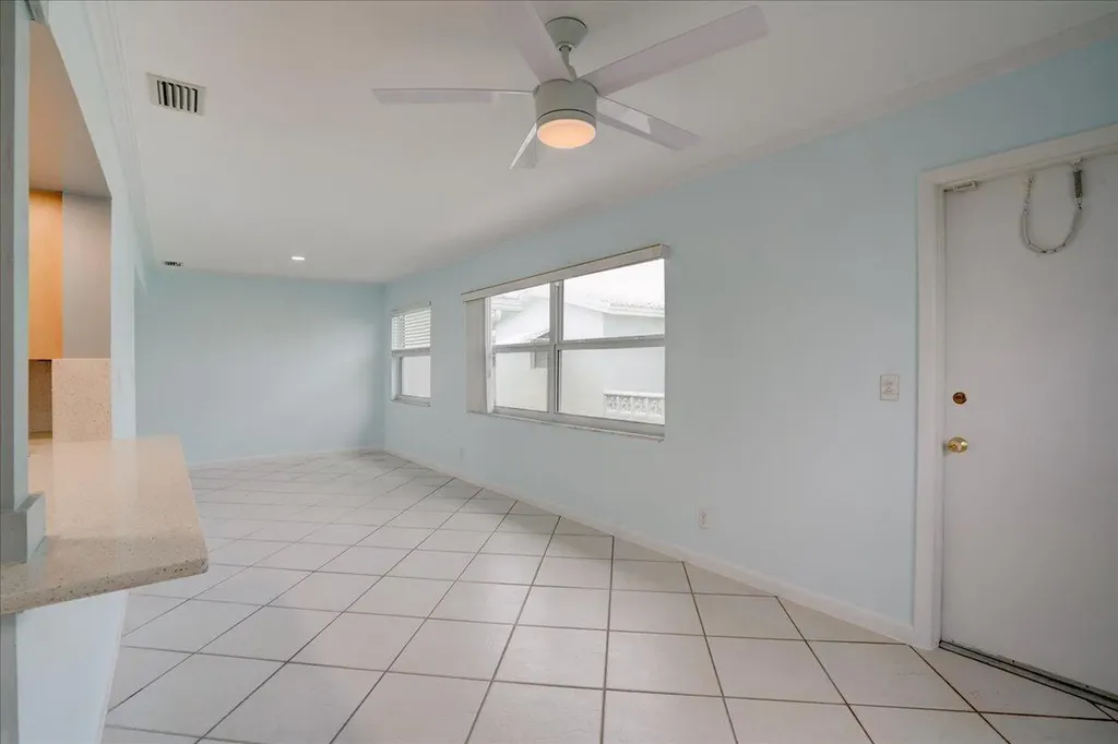 2086 SW 12th Avenue Boynton Beach FL 33426