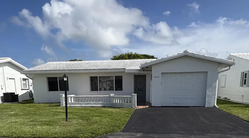 2086 SW 12th Avenue Boynton Beach FL 33426