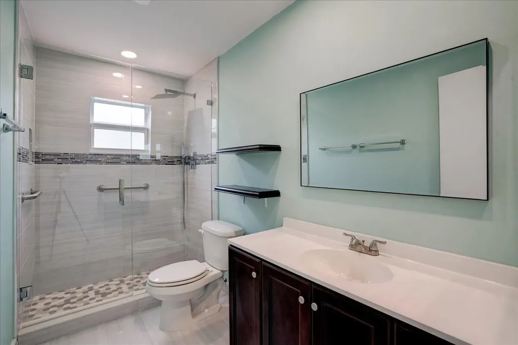 2086 SW 12th Avenue Boynton Beach FL 33426