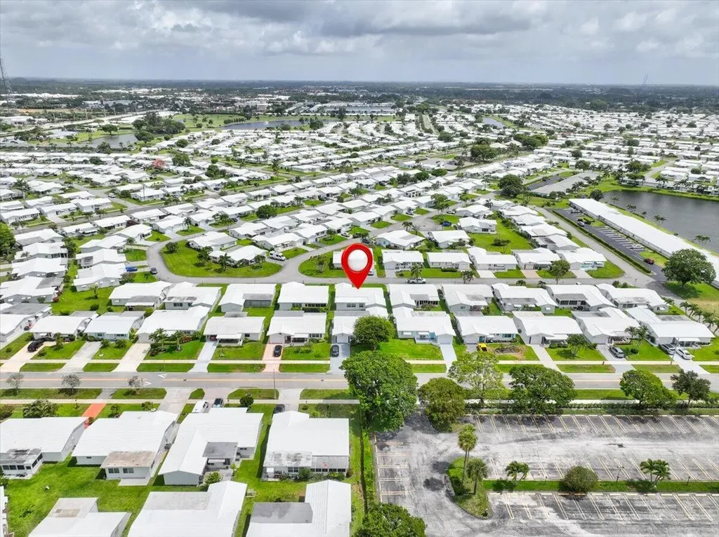 2086 SW 12th Avenue Boynton Beach FL 33426