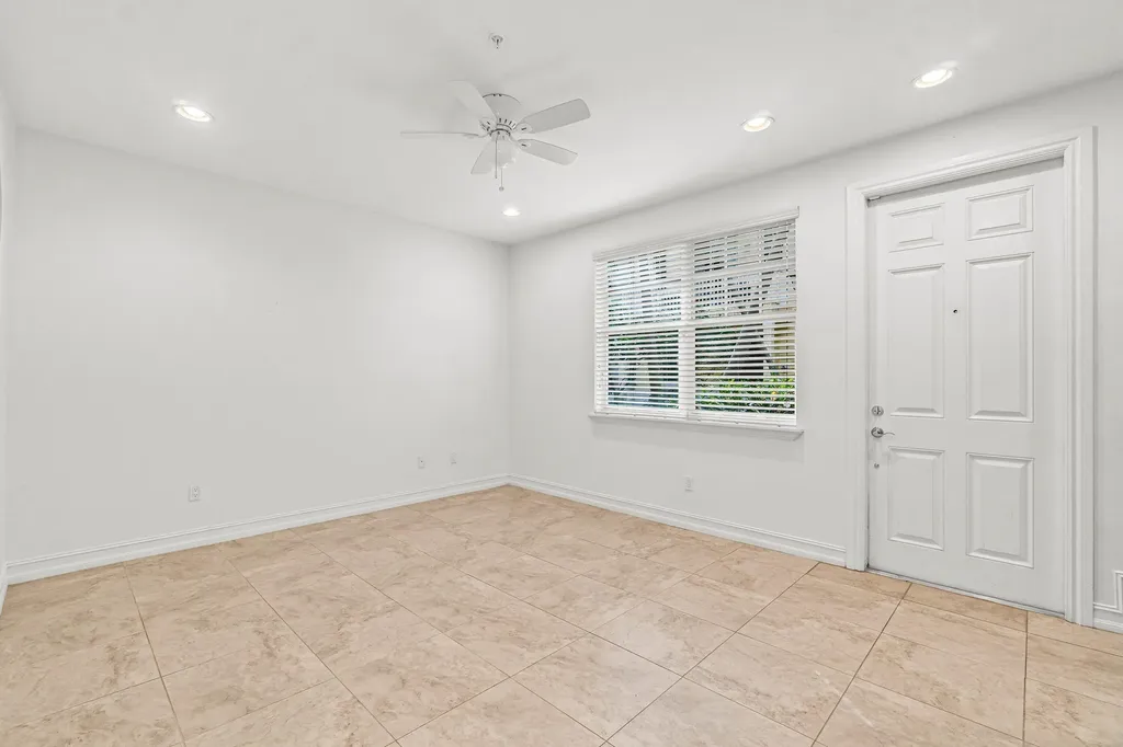 109 E Coda Circle Delray Beach FL 33444