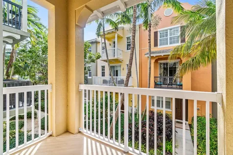 109 E Coda Circle Delray Beach FL 33444