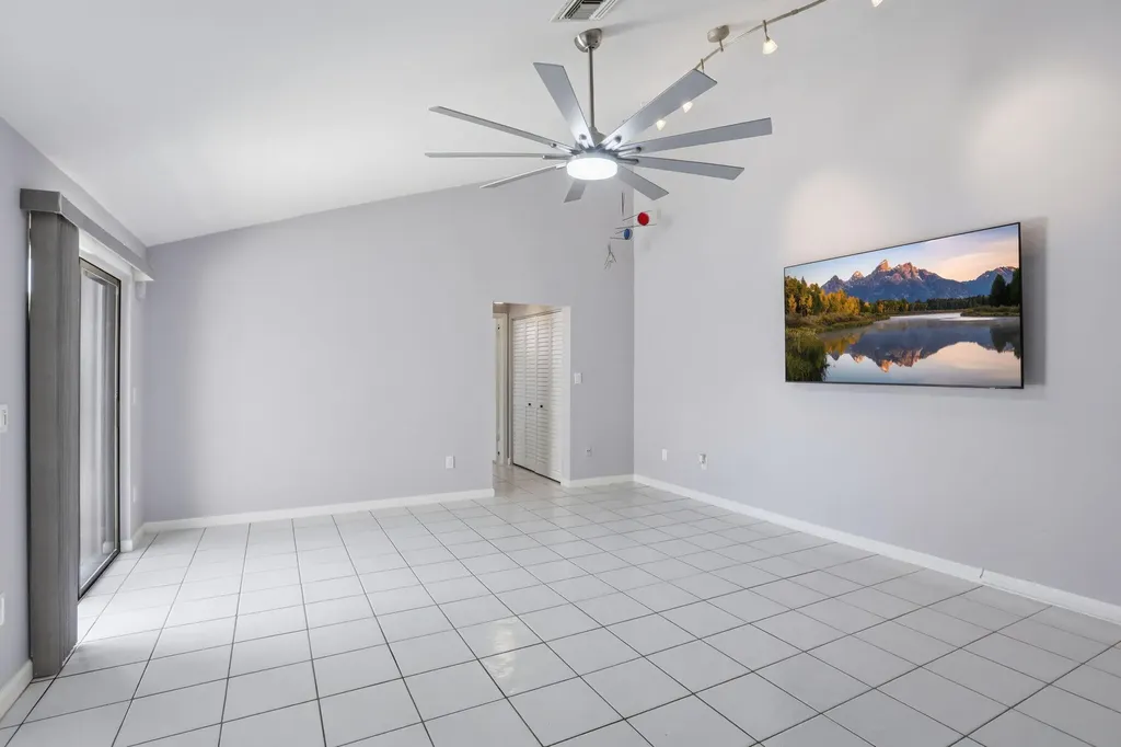 1801 S Us Highway 1 Jupiter FL 33477