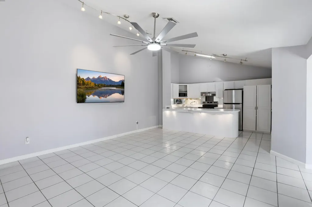 1801 S Us Highway 1 Jupiter FL 33477