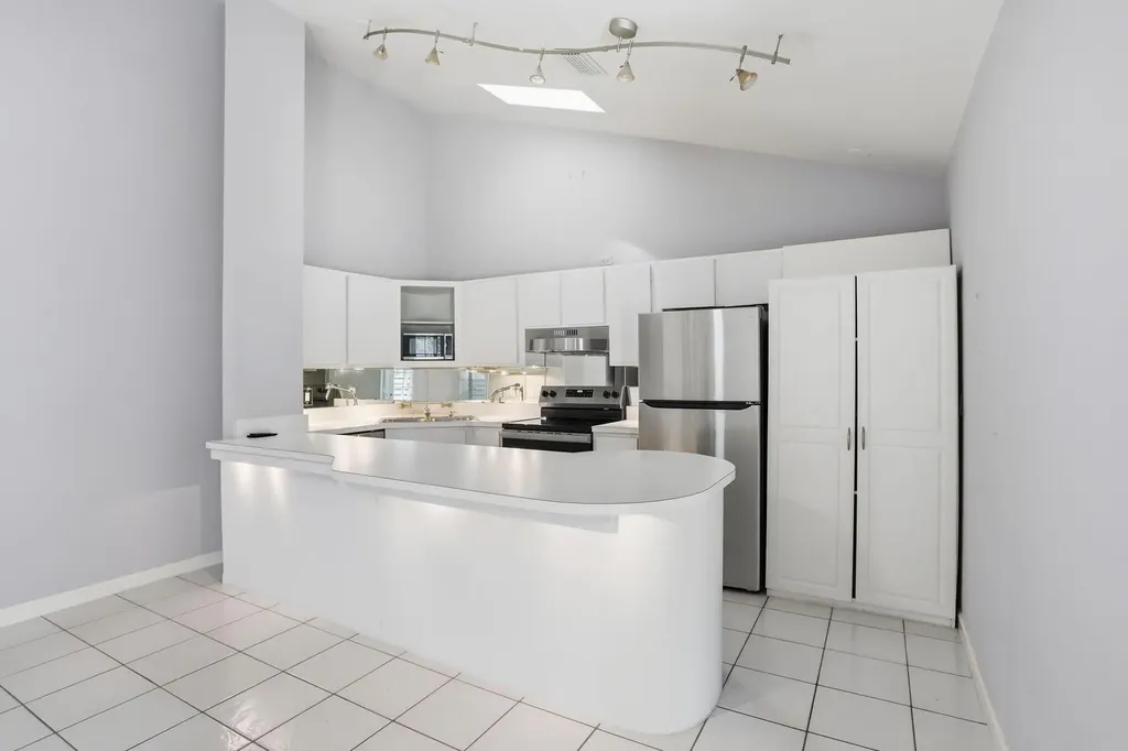 1801 S Us Highway 1 Jupiter FL 33477