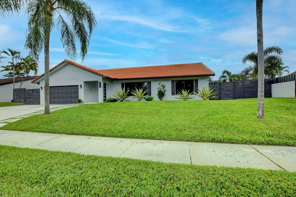 1440 NW 12th Way Boca Raton FL 33486