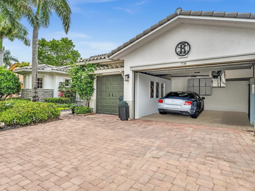 7738 NW 112th Way Parkland FL 33076