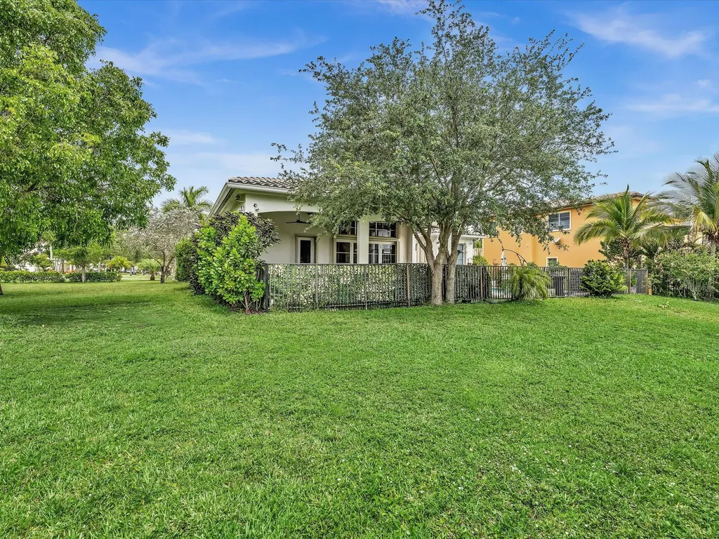 7738 NW 112th Way Parkland FL 33076