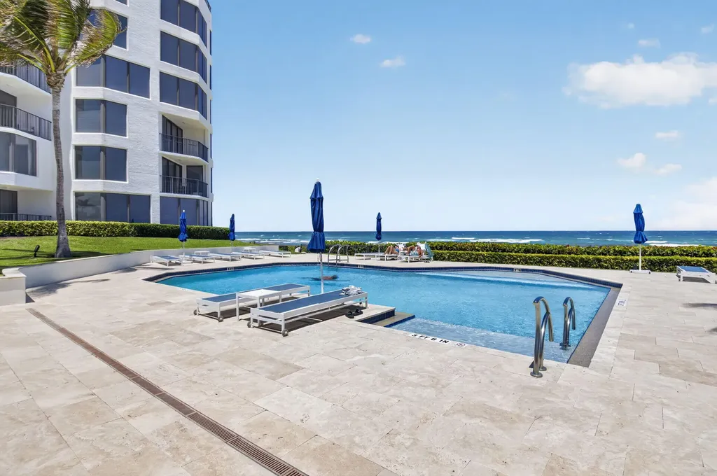 2575 S Ocean Boulevard Highland Beach FL 33487