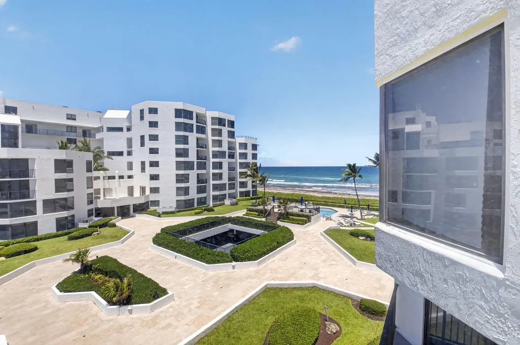 2575 S Ocean Boulevard Highland Beach FL 33487