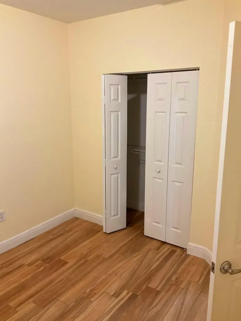 6639 Hidden Cove Drive Davie FL 33314