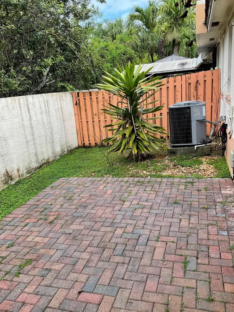 6639 Hidden Cove Drive Davie FL 33314