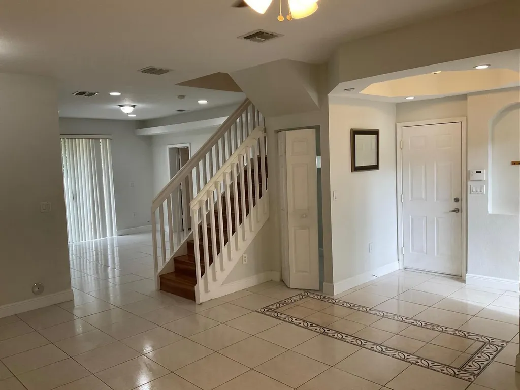 6639 Hidden Cove Drive Davie FL 33314