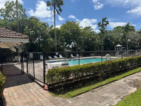 6639 Hidden Cove Drive Davie FL 33314